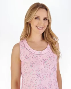 Ditsy Floral Print 38
