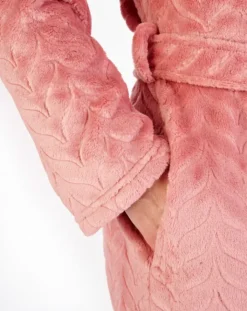 Embossed Pattern Fleece 46