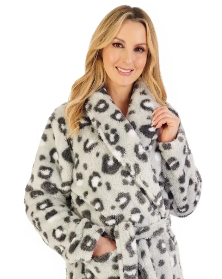 Leopard Printed Fleece 41" Shawl Collar Wrap HC06335