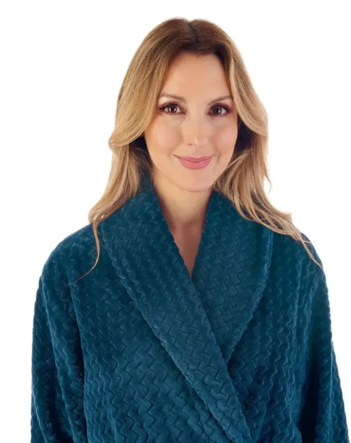Zig-Zag Pattern Fleece 46" Wrap Housecoat HC02318